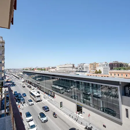 Mediterranea - Train&bas Station 1minwalk Апартаменти Барі